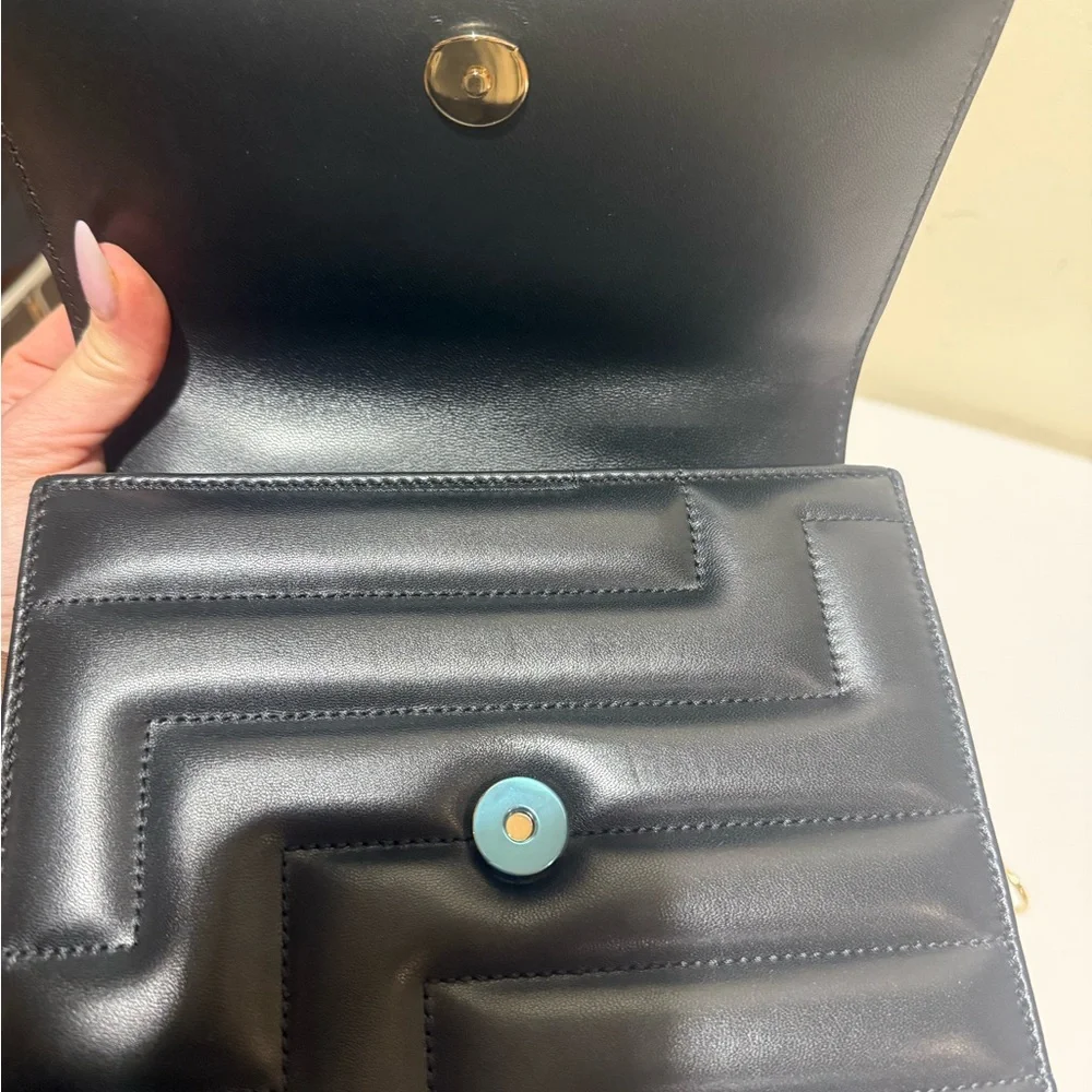 Jimmy Choo Leather Avenue Quad quilted shoulder bag Black Leather, Gold, New - Picture 12 of 13